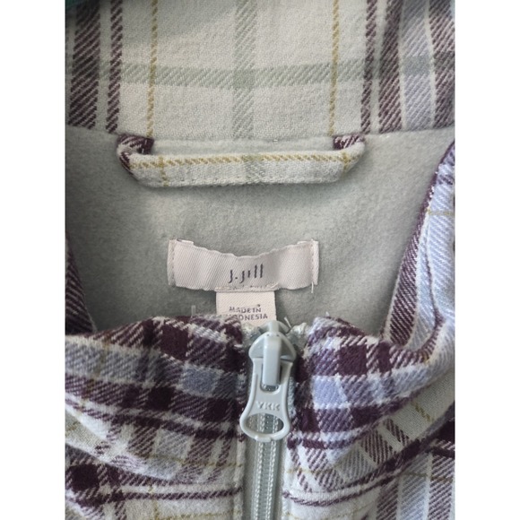 J. Jill Plaid Zip Up Puffer Vest Women's Size S Sleeveless Fleece Lined Winter - Picture 4 of 10